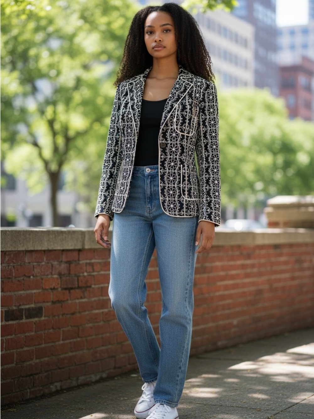 Anne Klein Embroidered Floral Blazer Black Cream Jacket Size 8 Stretch